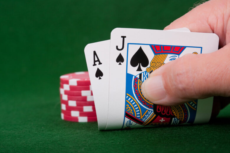 When it comes to playing blackjack, there are several helpful strategies you should know. Here are 6 of our best blackjack tips.