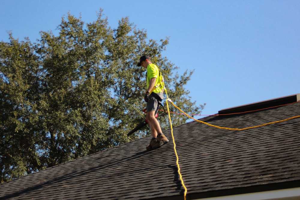 Advantages of Hiring a Professional Roofing Company