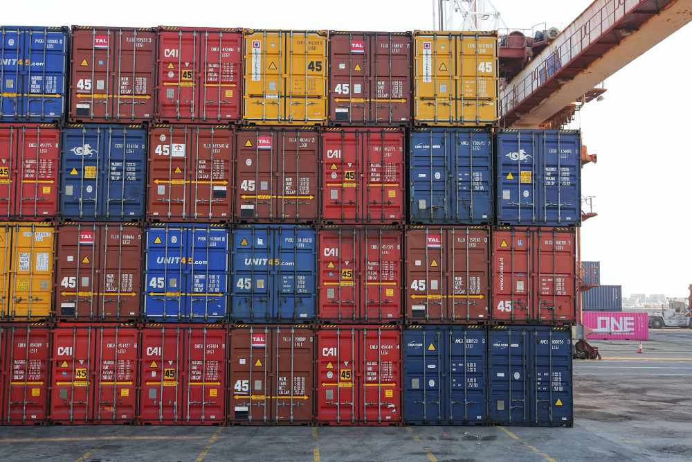 Factors Affecting a Shipper's Choice in Choosing Container