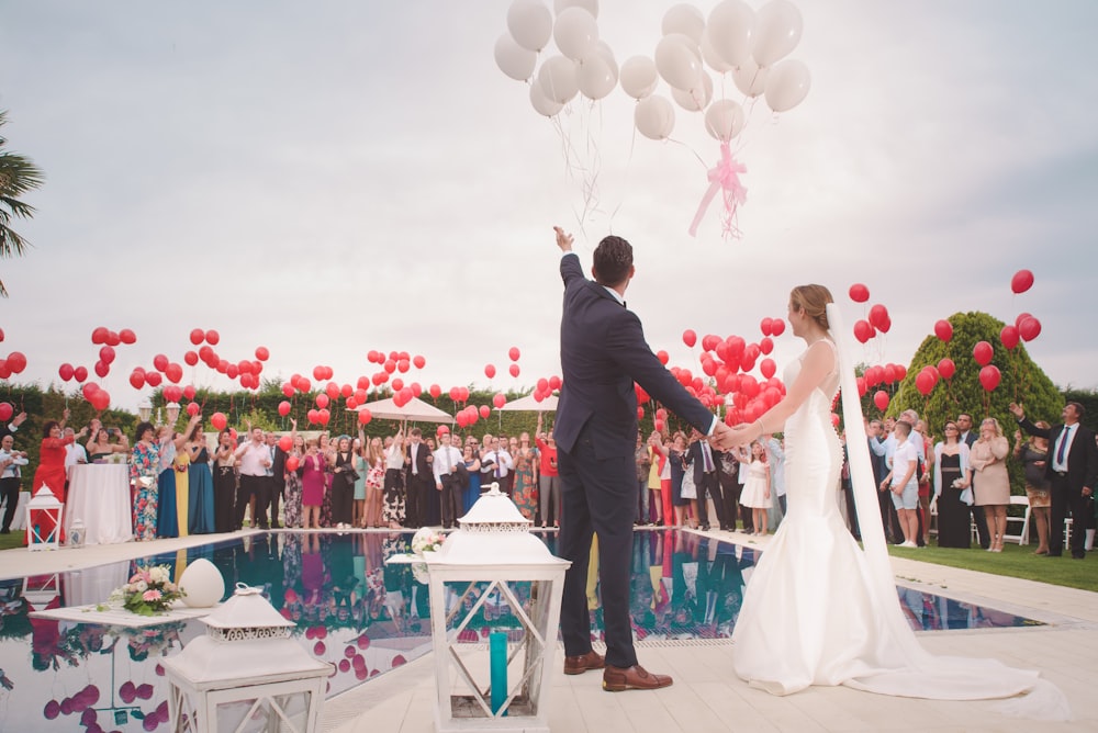 Can Ditching Your Phone Make Your Wedding Unforgettable